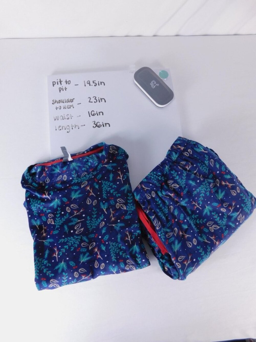Pajama Set Womens M Blue Fleece Holiday Floral Long Sleeve Pants Christmas - Picture 8 of 8